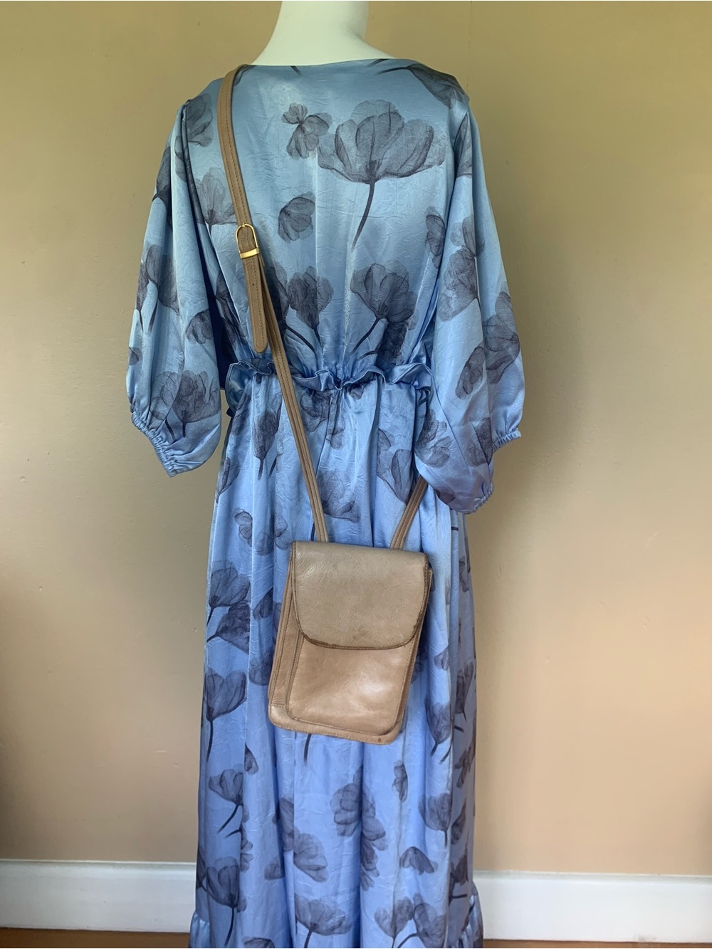 Vintage 90s Tan Leather Crossbody Bag | Tignanello Rectangular Purse - Picture 8 of 8